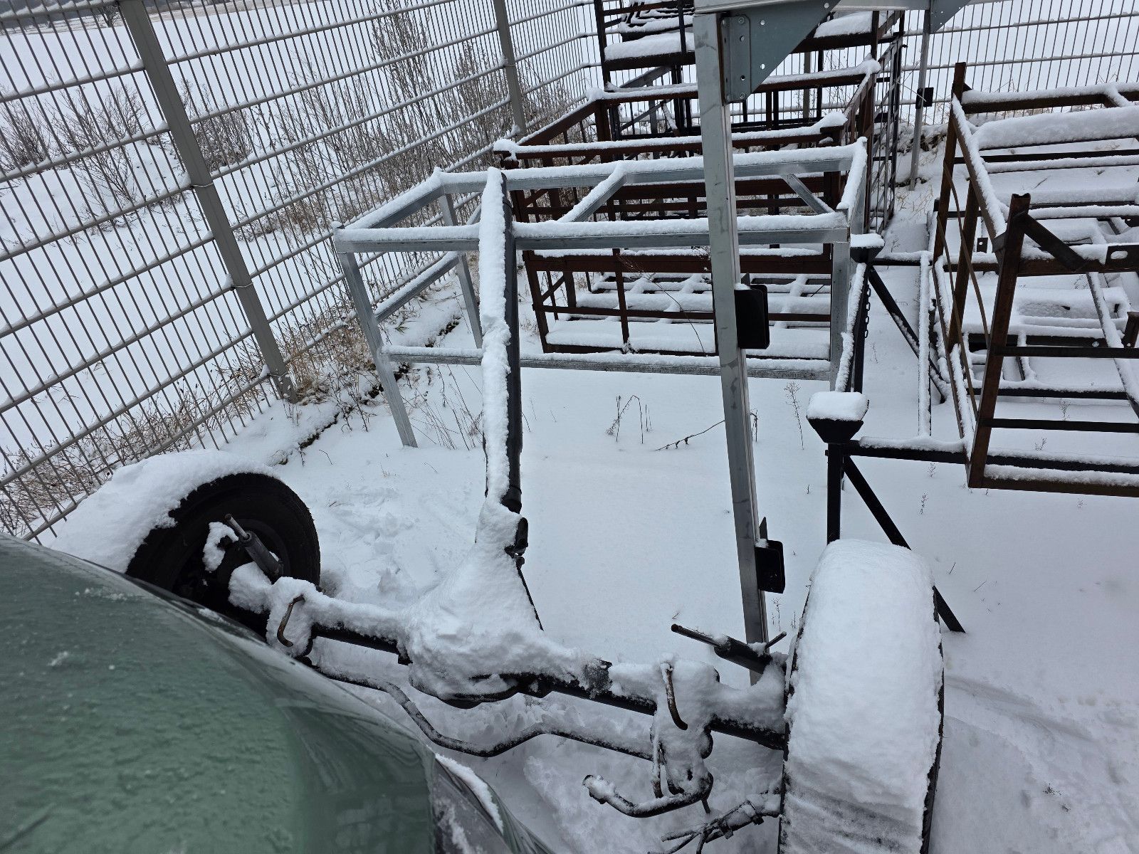 Fahrzeugabbildung Iveco 35S18 Kastenwagen Maxi hoch&lang, Unfall