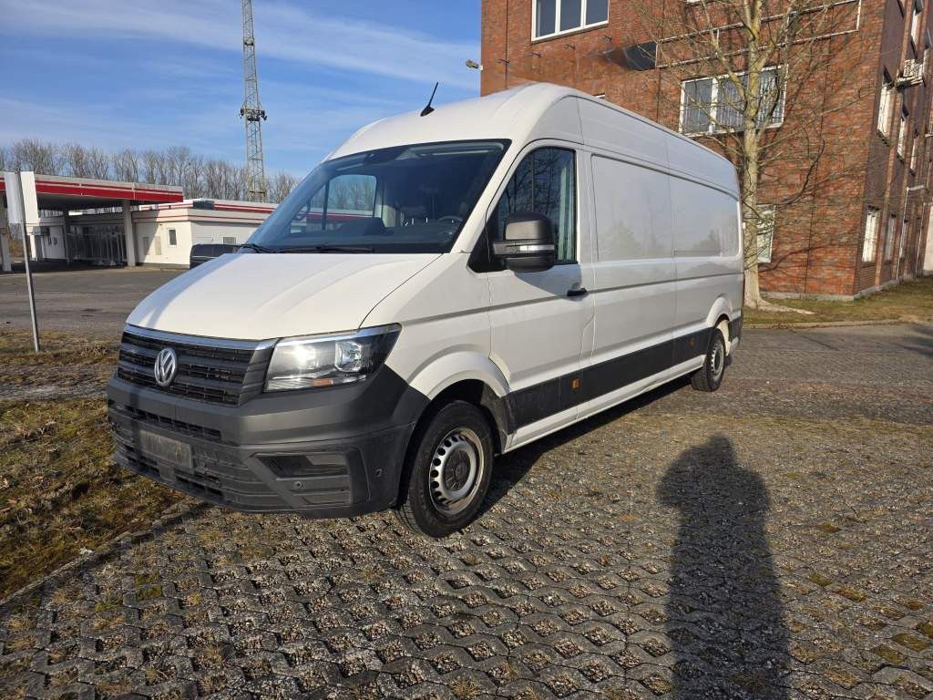 Fahrzeugabbildung Volkswagen Crafter 3,5 to, 1+2 Sitzer, AHK, 6 Gang man Scha