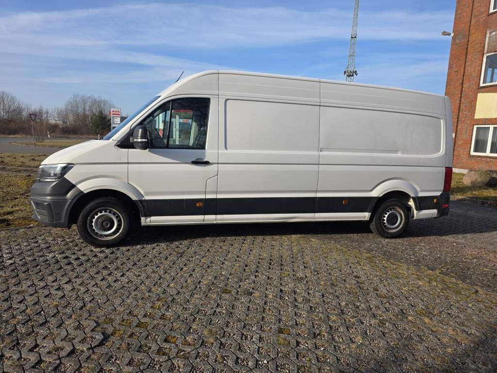 Fahrzeugabbildung Volkswagen Crafter 3,5 to, 1+2 Sitzer, AHK, 6 Gang man Scha