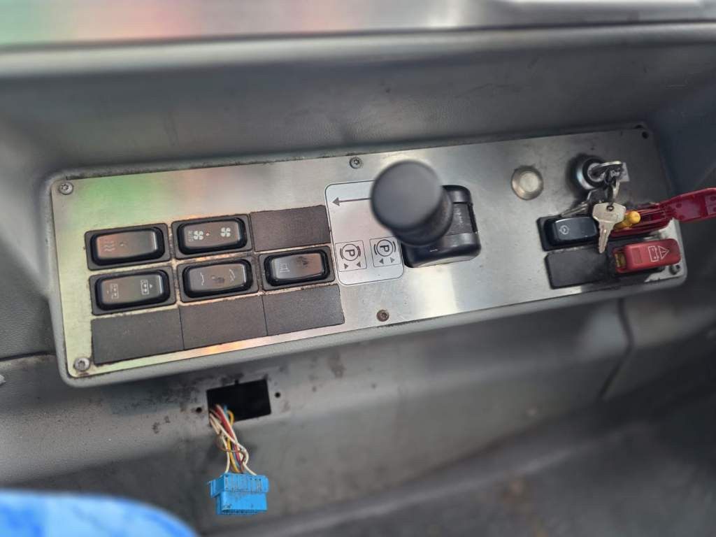 Fahrzeugabbildung Mercedes-Benz O530 NF,Linie, Klima, Standheizung, 31+57+1, EEV