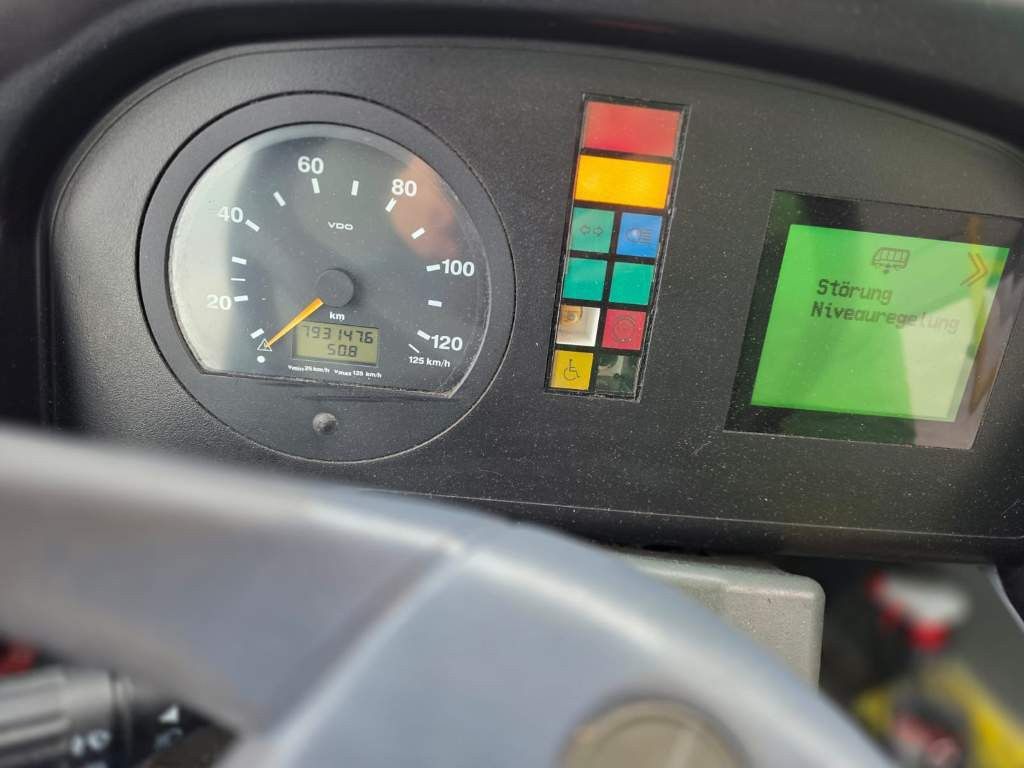 Fahrzeugabbildung Mercedes-Benz O530 NF,Linie, Klima, Standheizung, 31+57+1, EEV