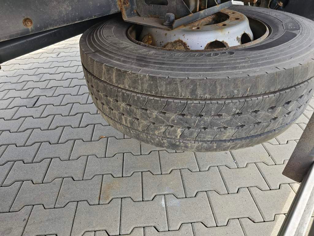 Fahrzeugabbildung DAF DAF CF 310 Space Cab, Gardine, Ladebordwand 1,5