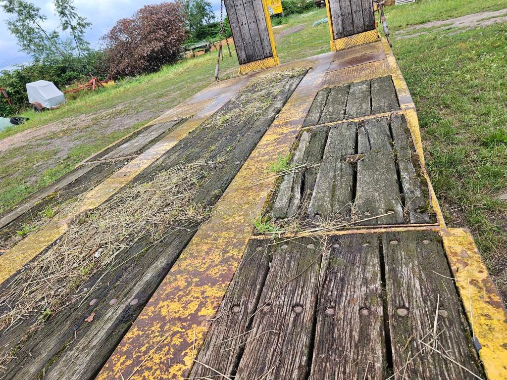 Fahrzeugabbildung Langendorf Tieflader mit Radmulden 3 Achser