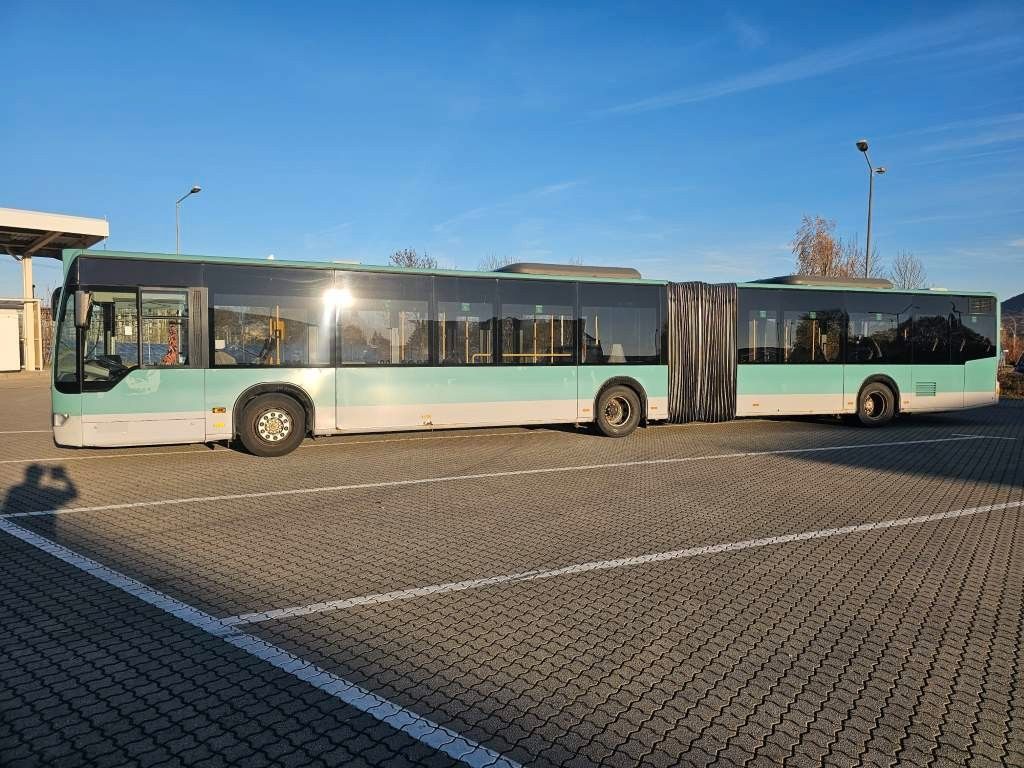 Fahrzeugabbildung Mercedes-Benz O530 Gelenbus, Retarder, Vollklima, 354 PS, EEV