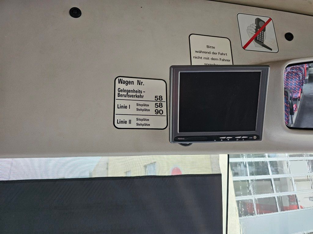 Fahrzeugabbildung Mercedes-Benz O 530 G, Gelenkbus, 3 Achser, Retarder