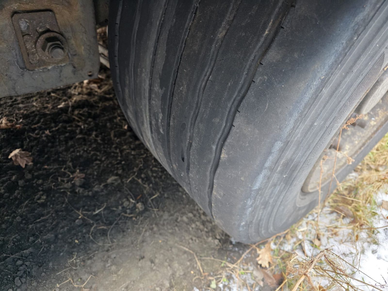 Fahrzeugabbildung Krone Mega Gardine mit Joloda, Lift, BPW, Portal