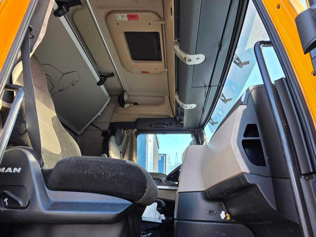 Fahrzeugabbildung MAN 18.500 TGX, Standklima, Euro 6