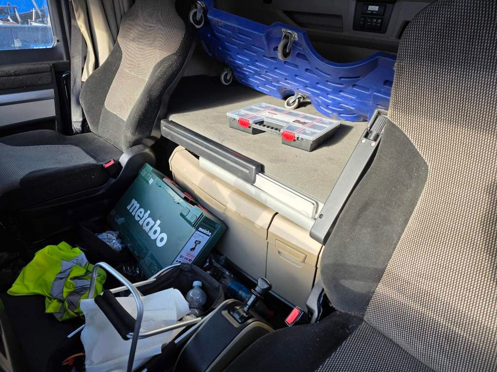 Fahrzeugabbildung MAN 18.500 TGX, Standklima, Euro 6