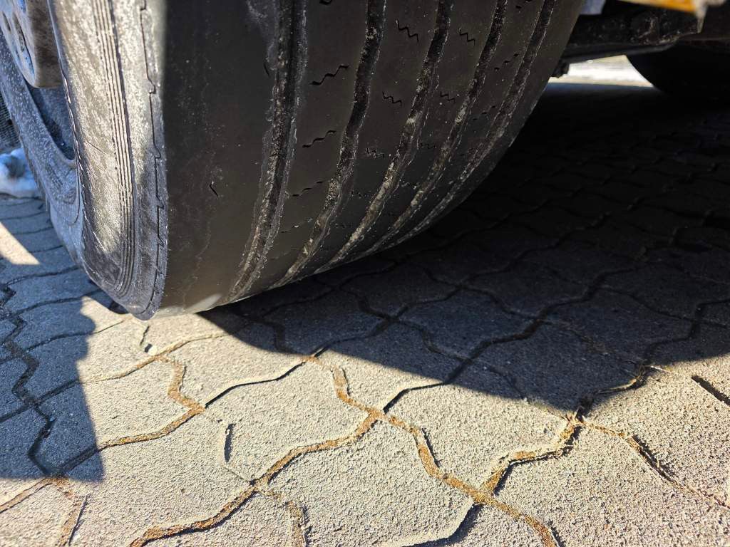 Fahrzeugabbildung MAN 18.500 TGX, Standklima, Euro 6