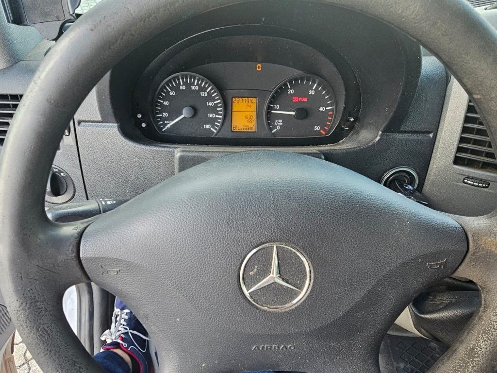 Fahrzeugabbildung Mercedes-Benz 313 CDI maxi lang & hoch, Anhängerkupplung,Klima