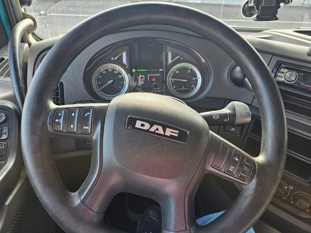 Fahrzeugabbildung DAF XF 410, Standklima, Euro 6