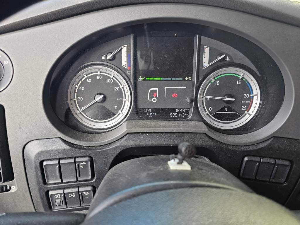 Fahrzeugabbildung DAF XF 410, Standklima, Euro 6