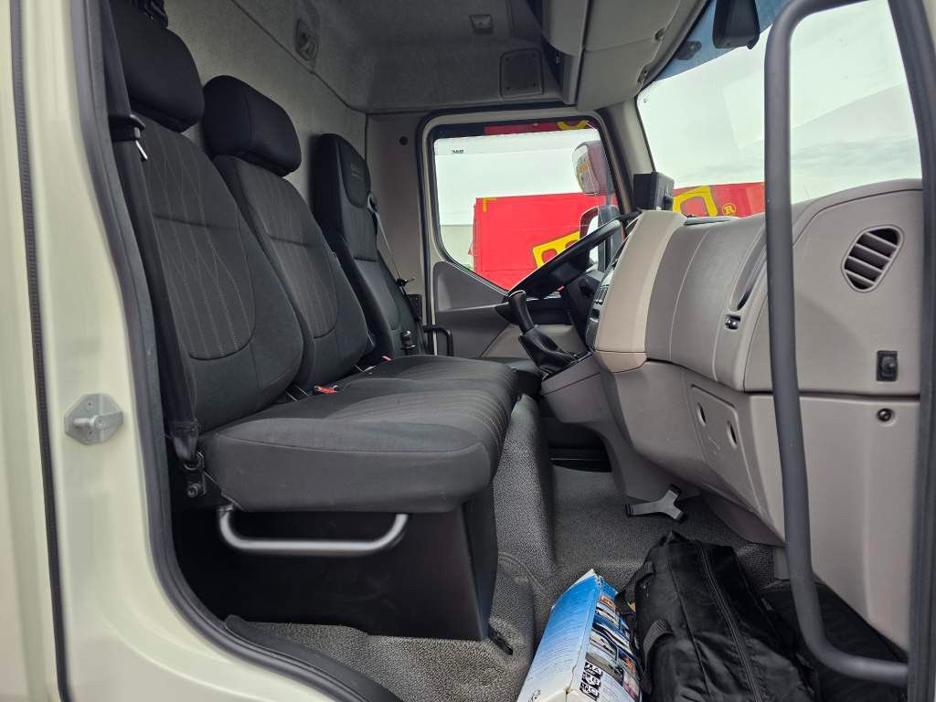 Fahrzeugabbildung DAF LF 170 Gardine, wie neu, nur 82 TKM Original !