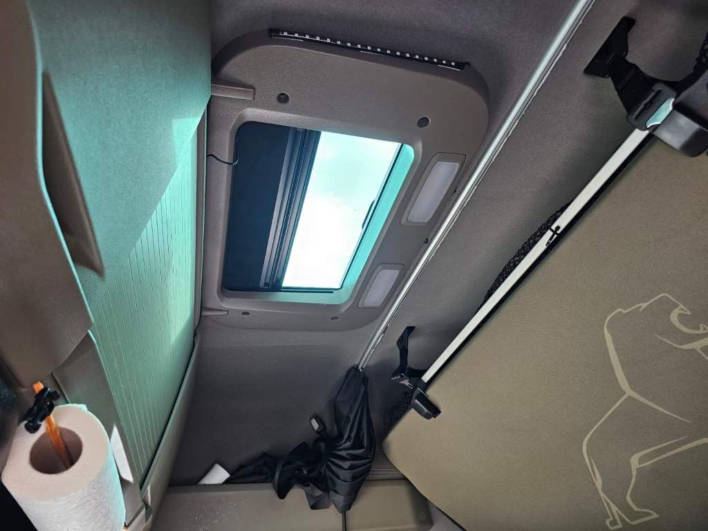 Fahrzeugabbildung MAN 18.470 TGX,2 Kreis-Hydraulik,Retrader,20.500 Kg