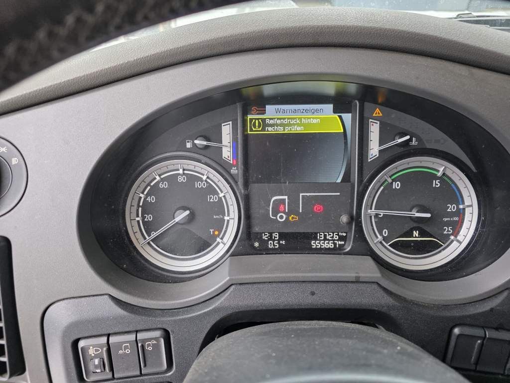 Fahrzeugabbildung DAF XF 510 LL, ZF Intarder,Hubsattelkupl,Standklima