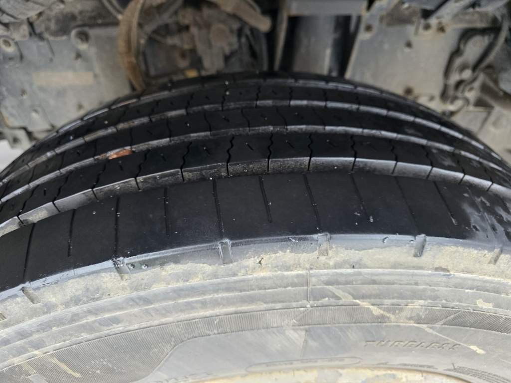 Fahrzeugabbildung DAF XF 510 LL, ZF Intarder,Hubsattelkupl,Standklima