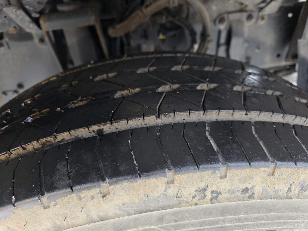 Fahrzeugabbildung DAF XF 510 LL, ZF Intarder,Hubsattelkupl,Standklima