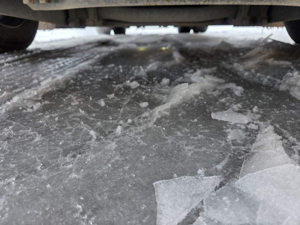 Fahrzeugabbildung DAF XF 510 LL, ZF Intarder,Hubsattelkupl,Standklima