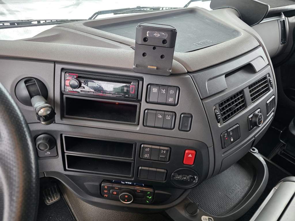 Fahrzeugabbildung DAF XF 480, SC, ZF Intarder, Handschalter,Standklima