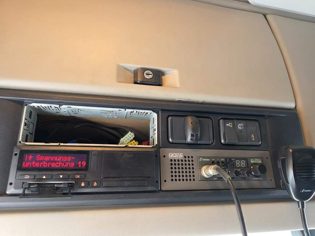 Fahrzeugabbildung DAF XF 480, SC, ZF Intarder, Handschalter,Standklima