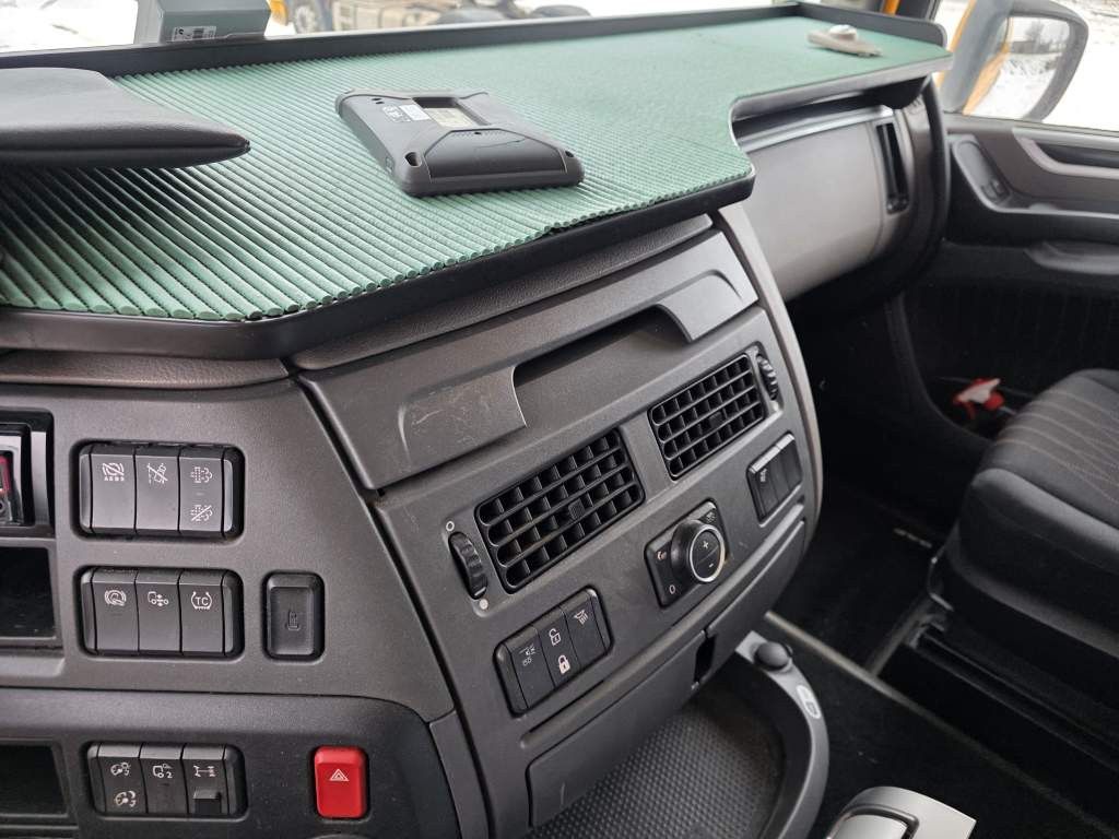 Fahrzeugabbildung DAF XF 480 SC, ZF Intarder, Kühlschrank, ZV