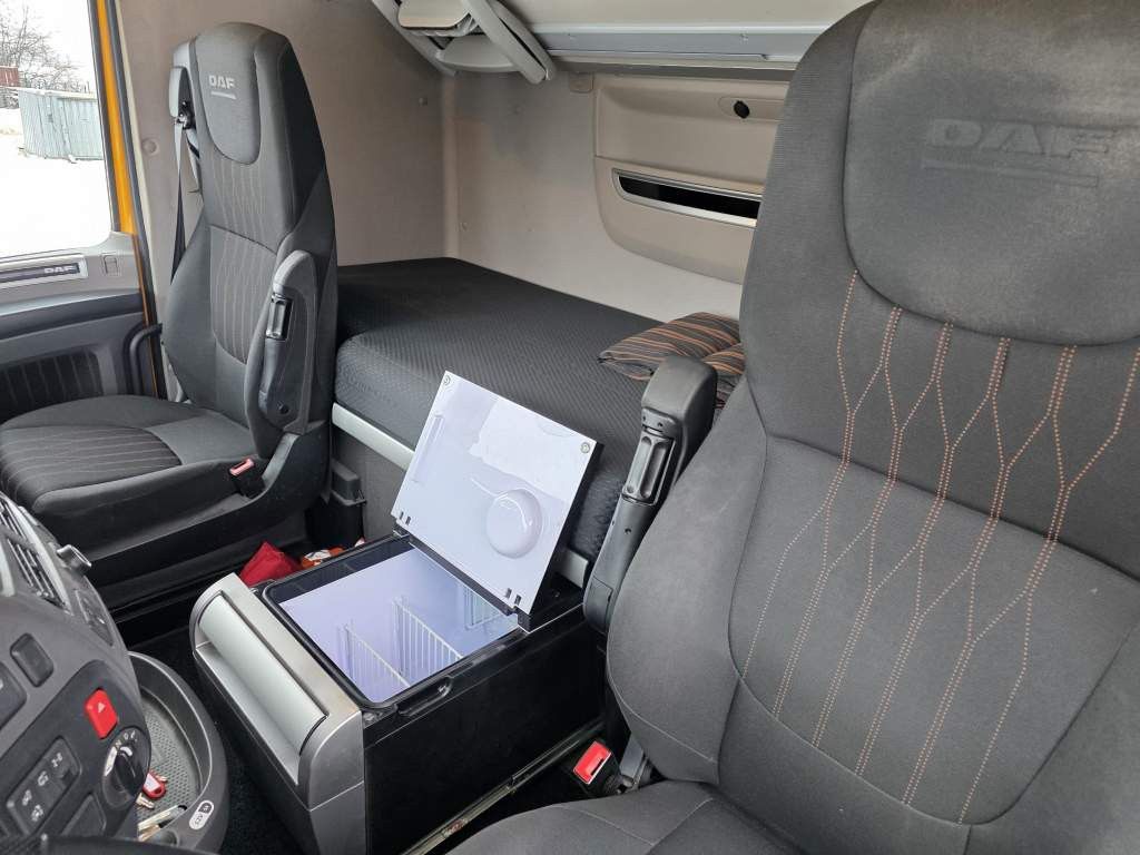 Fahrzeugabbildung DAF XF 480 SC, ZF Intarder, Kühlschrank, ZV