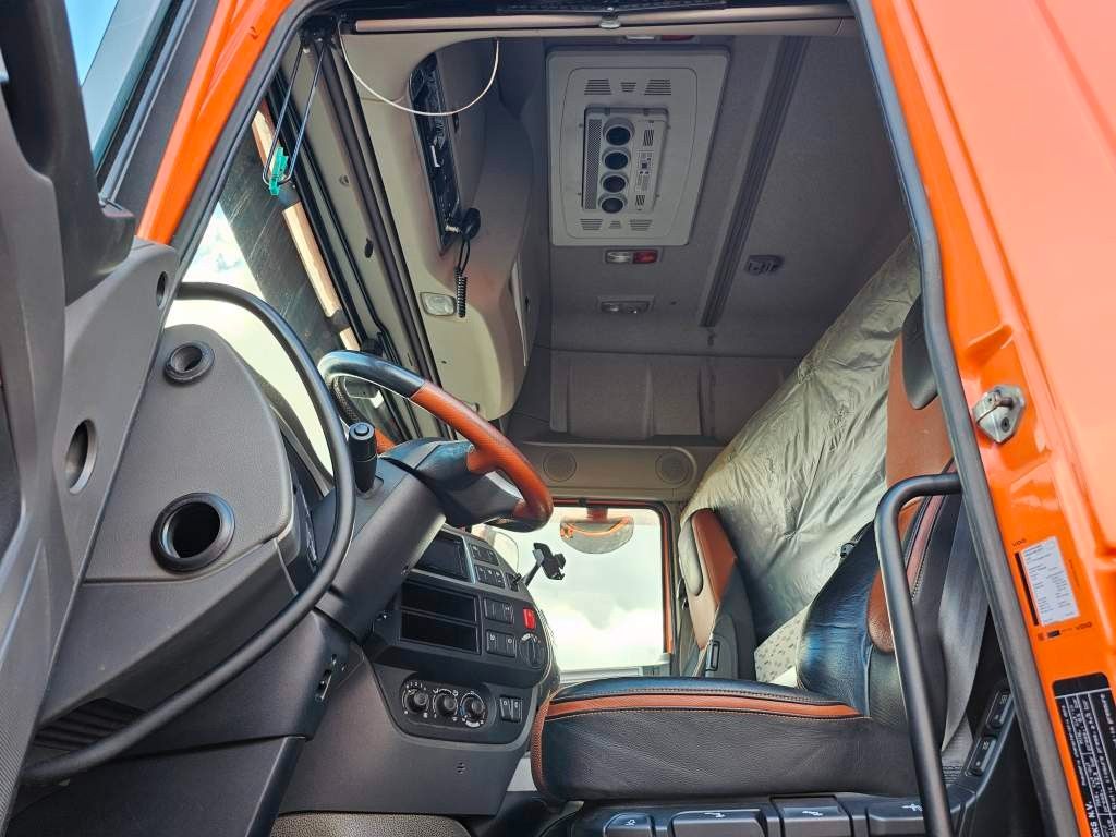 Fahrzeugabbildung DAF XF 510 SSC auf 620 PS optimiert, Nebenabtrieb