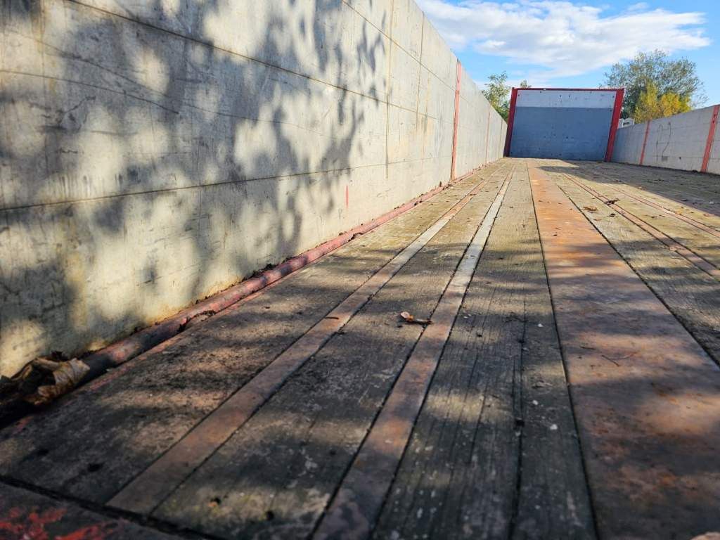 Fahrzeugabbildung Renders Bordwandsattel, Lift, 4 x Steckdose für Verbreit