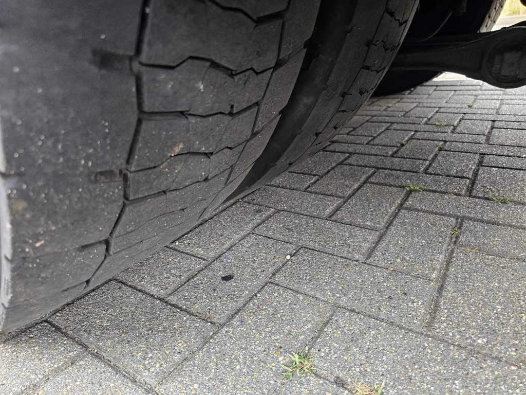 Fahrzeugabbildung MAN 18.460 TGX Standard, Euro, viel neu, Klima