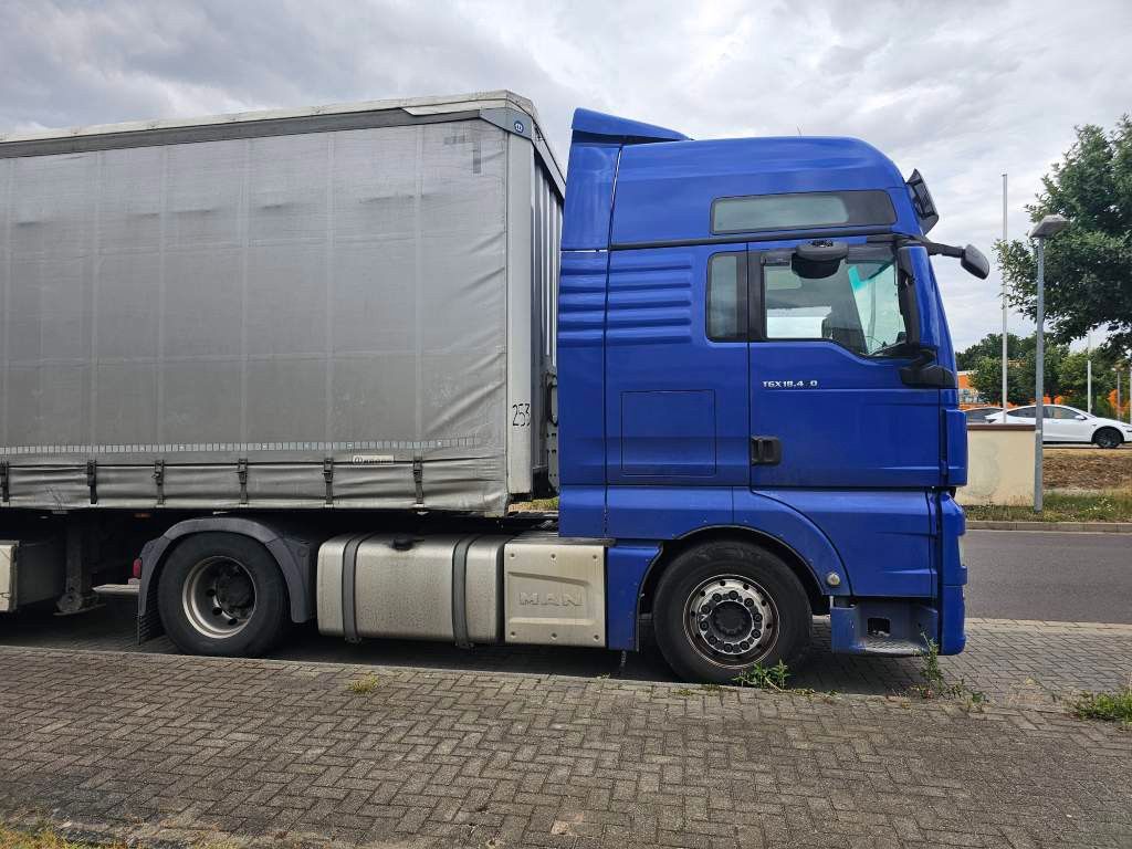 Fahrzeugabbildung MAN 18.460 TGX Standard, Euro, viel neu, Klima