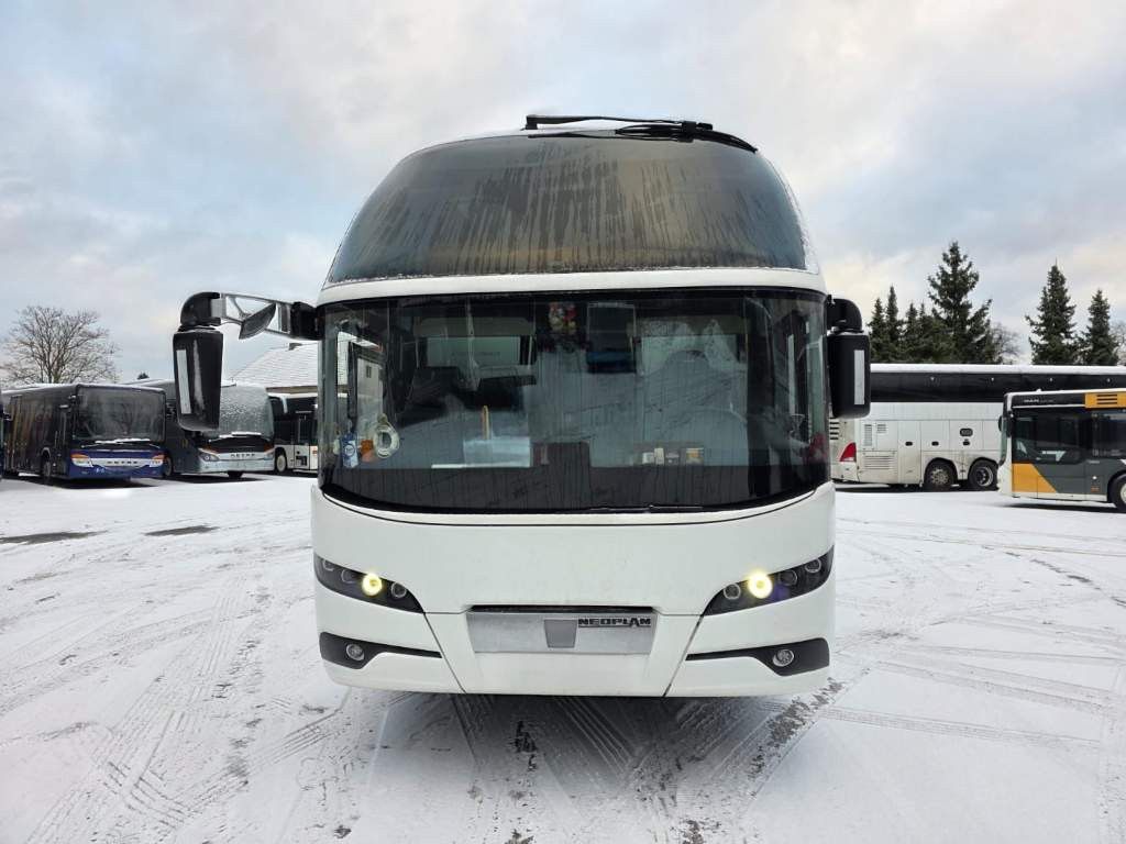 Fahrzeugabbildung Neoplan Cityliner L 63+2+1,neues AT Getriebe,ZF Intarder