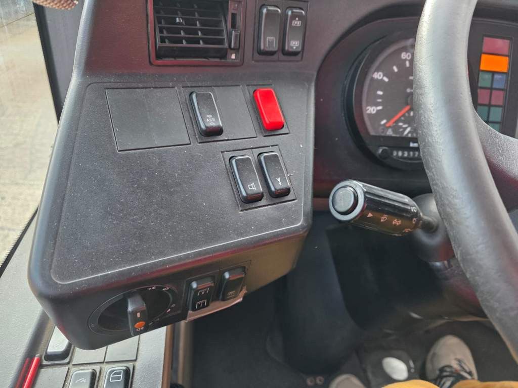 Fahrzeugabbildung Mercedes-Benz Citaro O530 Gelenkbus, 53+109+1, LAWO