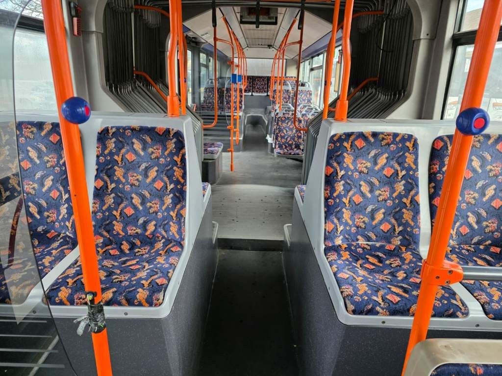 Fahrzeugabbildung Mercedes-Benz Citaro O530 Gelenkbus, 53+109+1, LAWO