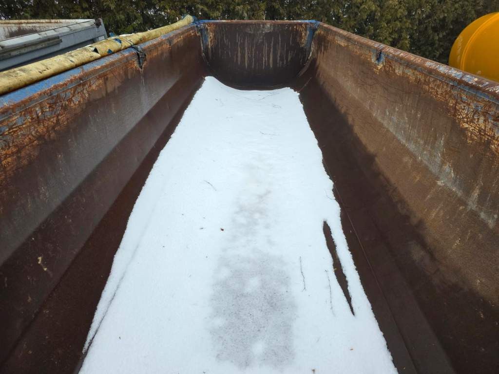 Fahrzeugabbildung Meiller Stahlmulde MHKS 41/3-S, Schütte, Liftachse