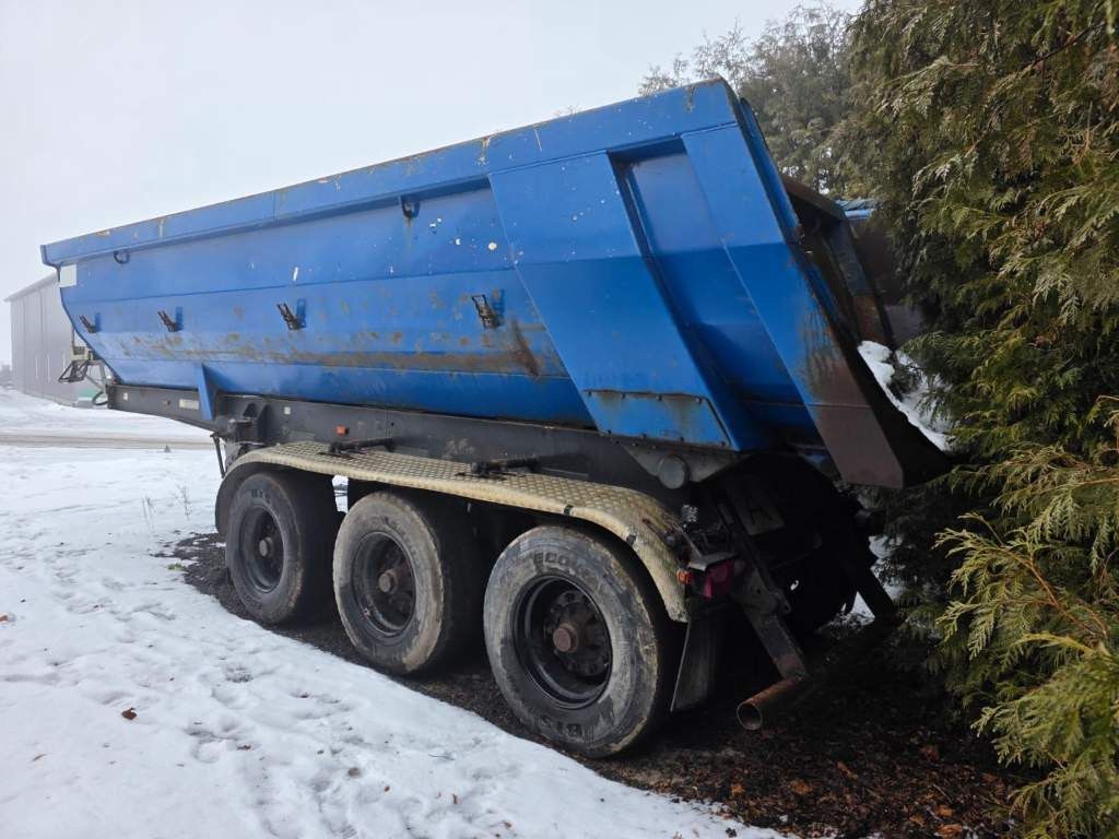 Fahrzeugabbildung Meiller Stahlmulde MHKS 41/3-S, Schütte, Liftachse