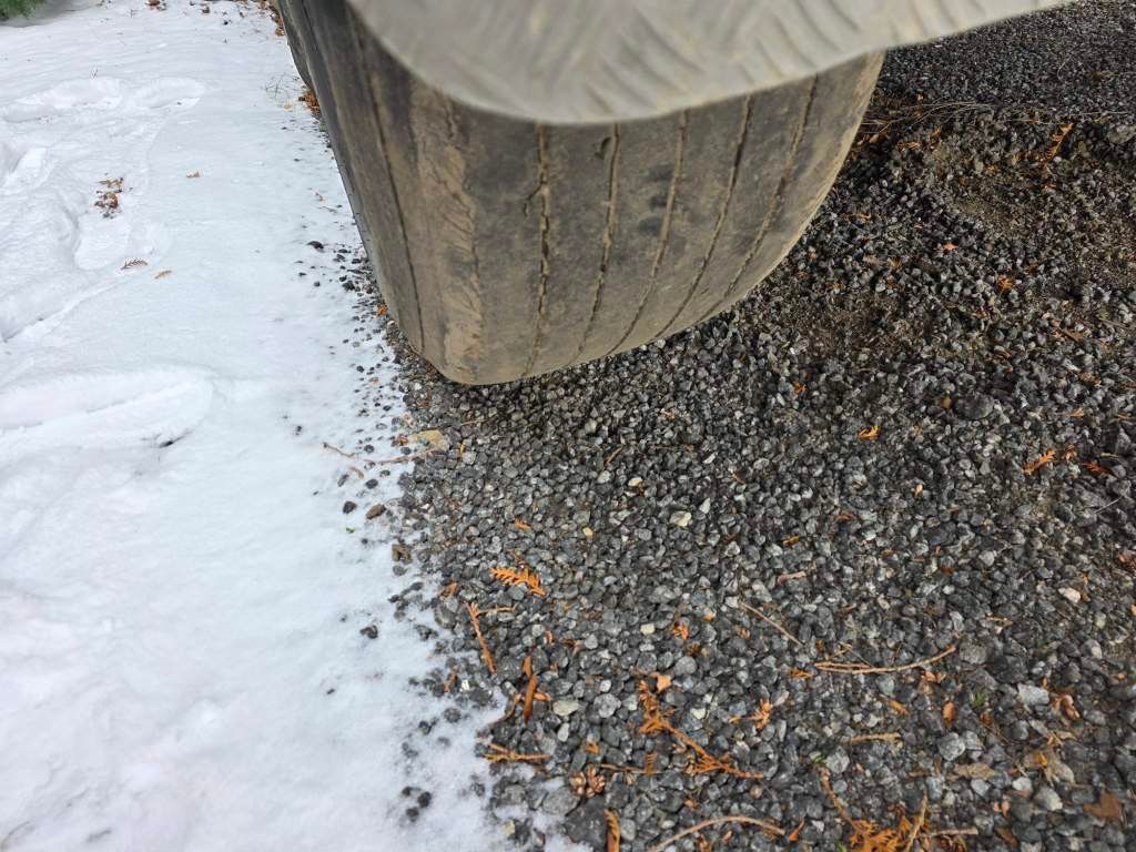 Fahrzeugabbildung Meiller Stahlmulde MHKS 41/3-S, Schütte, Liftachse