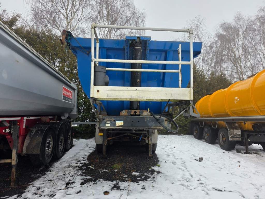 Fahrzeugabbildung Meiller Stahlmulde MHKS 41/3-S, Schütte, Liftachse