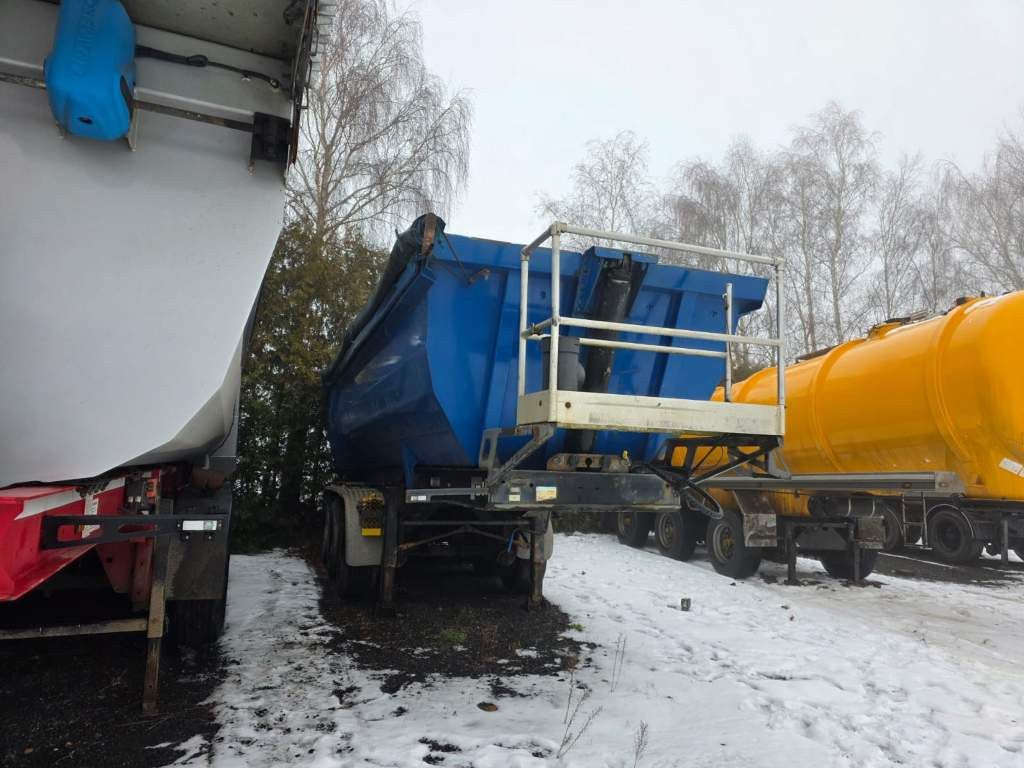 Fahrzeugabbildung Meiller Stahlmulde MHKS 41/3-S, Schütte, Liftachse