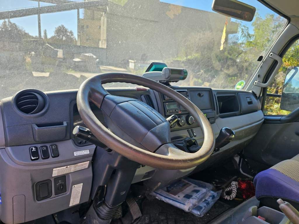 Fahrzeugabbildung FUSO 7C15 Palfinger Absetzer