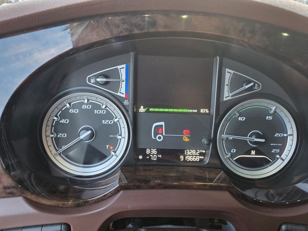 Fahrzeugabbildung DAF XF 530 SSC LL ZF Intarder, Leder, Standklima