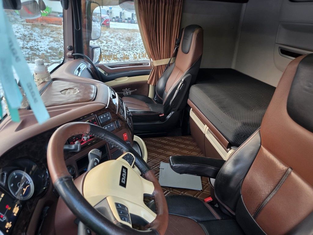 Fahrzeugabbildung DAF XF 530 SSC LL ZF Intarder, Leder, Standklima