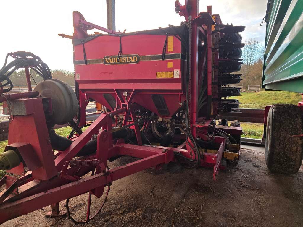 Fahrzeugabbildung Andere Väderstad RD 600 P Drille