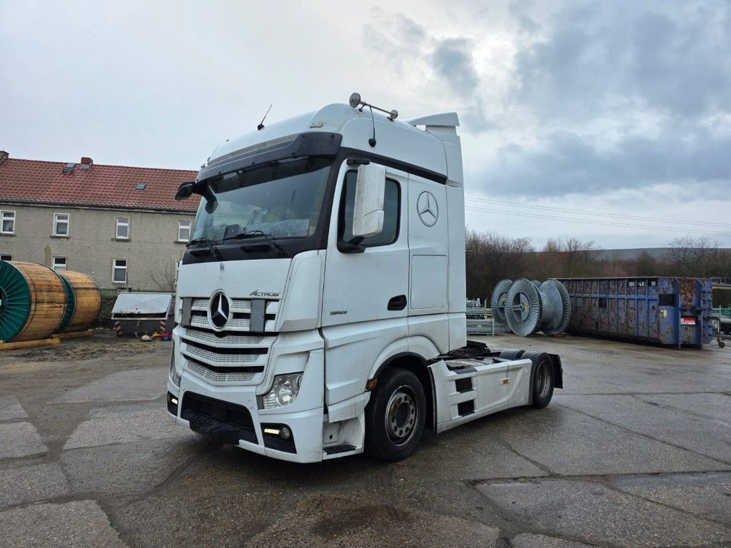 Fahrzeugabbildung Mercedes-Benz 1853 LS LL,Retarder,Vollspoiler,Hubsattelkuppl.