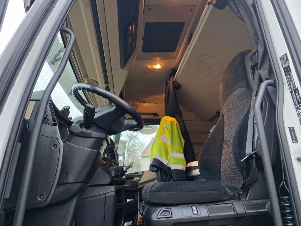 Fahrzeugabbildung Mercedes-Benz 1853 LS LL,Retarder,Vollspoiler,Hubsattelkuppl.