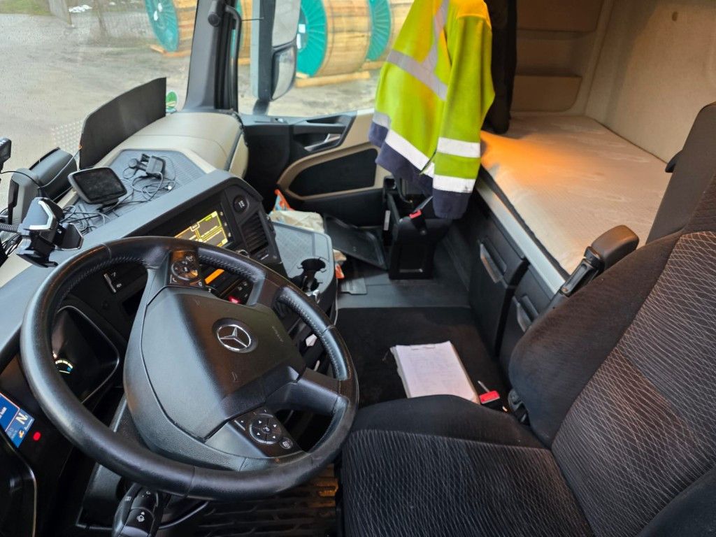 Fahrzeugabbildung Mercedes-Benz 1853 LS LL,Retarder,Vollspoiler,Hubsattelkuppl.