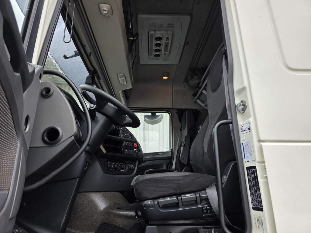 Fahrzeugabbildung DAF XF 460 SC , Standard, ZF Intarder, Abstzandstemp
