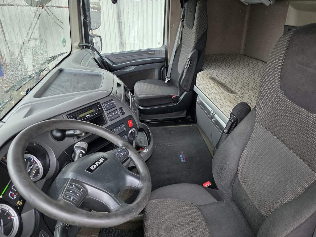 Fahrzeugabbildung DAF XF 460 SC , Standard, ZF Intarder, Abstzandstemp