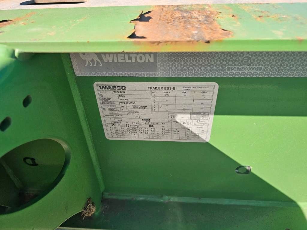 Fahrzeugabbildung Wielton Vario Containerchassis, Reifendruckkontrolle