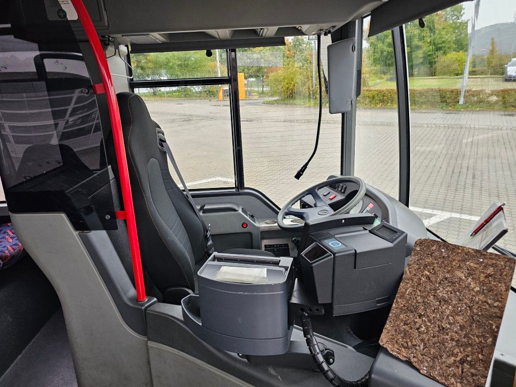 Fahrzeugabbildung Mercedes-Benz O530 LE, Retarder, Evobus, Fahrerklima