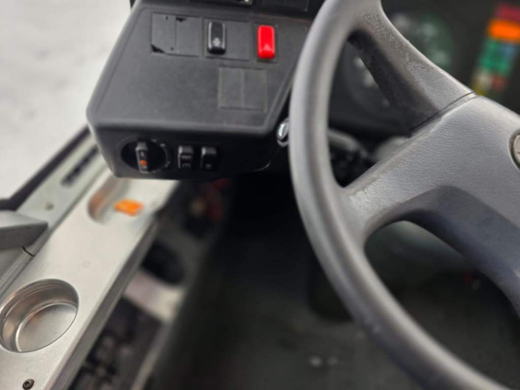 Fahrzeugabbildung Mercedes-Benz O530 NF,Linie, Klima, Standheizung, 31+57+1, EEV